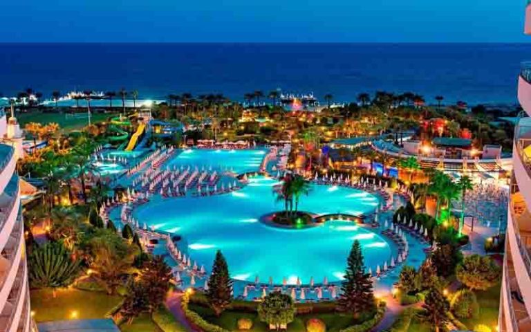 تور آنتالیا پاییز